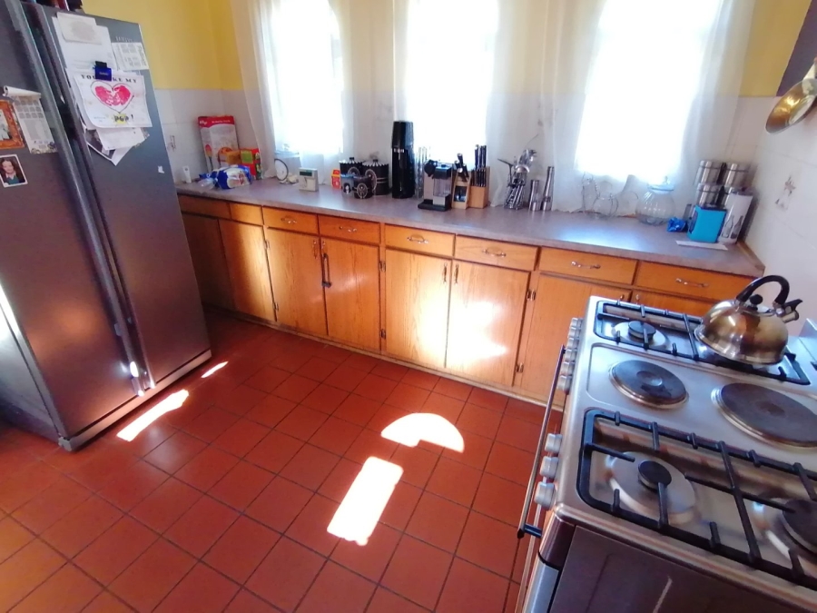 5 Bedroom Property for Sale in Fichardt Park Free State